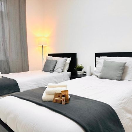 شقة Gablar House ألبا المظهر الخارجي الصورة