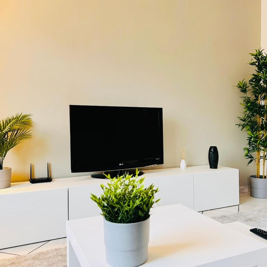 شقة Gablar House ألبا المظهر الخارجي الصورة